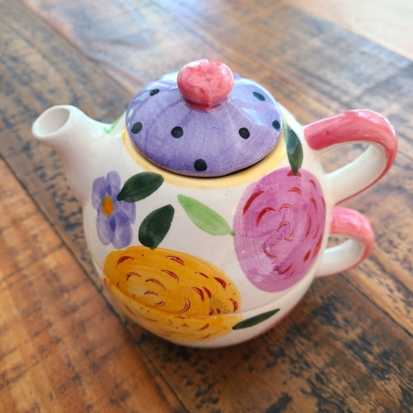 Other - 🫖Handpainted ceramic teapot